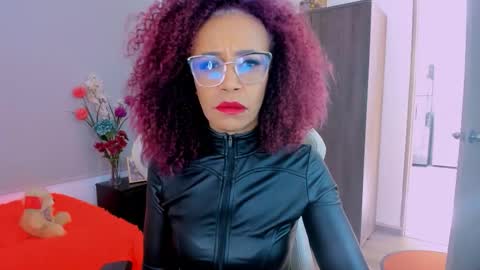 Scarlett online show from March 11, 8:59 pm