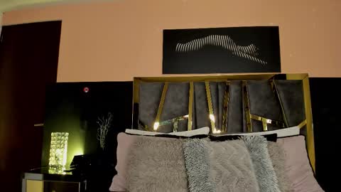 scarlettorres online show from February 21, 3:46 pm