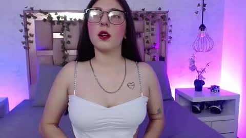 Snapshot of scarlettroxx chatting on November 20, 11:21 am Scarlet online show from November 20, 11:21 am