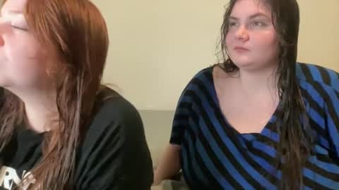 scarletttsinner online show from September 25, 4:05 am