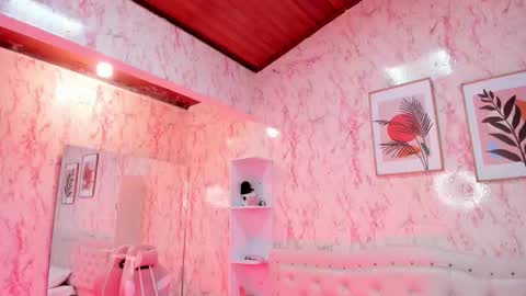 Scarlet online show from February 11, 2:49 am