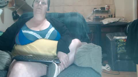 Snapshot of scarlotta chatting on March 24, 6:35 pm Scarlotta online show from March 24, 6:35 pm