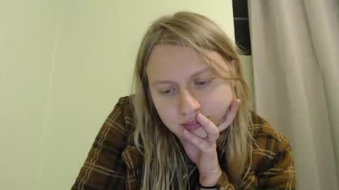 ScarTit Bernhard online show from October 18, 4:04 am