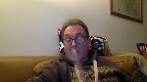 Snapshot of scbiggersballs chatting on March 9, 12:03 am scbiggersballs online show from March 9, 12:03 am