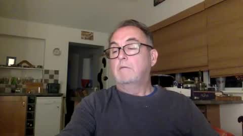 scbiggersballs online show from May 24, 3:44 am