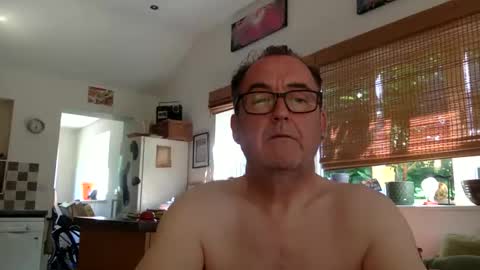 scbiggersballs online show from May 27, 9:28 am