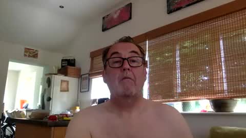 scbiggersballs online show from May 29, 10:13 am