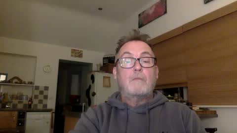 scbiggersballs online show from June 7, 2:05 am