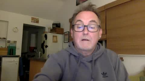 scbiggersballs online show from July 31, 1:27 am