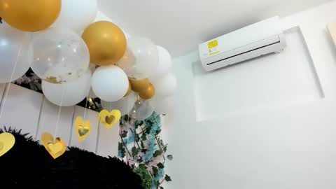 SCARLET online show from February 14, 10:45 am