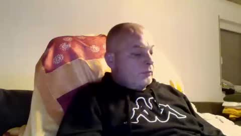 schnibschnab online show from October 3, 1:13 am
