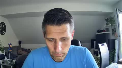 Snapshot of schnuckigeil chatting on July 8, 5:17 pm Dildomen online show from July 8, 5:17 pm