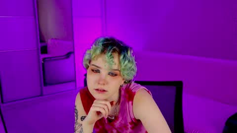 Snapshot of school_love chatting on February 3, 1:08 pm Rina online show from February 3, 1:08 pm