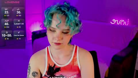 Snapshot of school_love chatting on February 17, 4:15 pm Rina online show from February 17, 4:15 pm