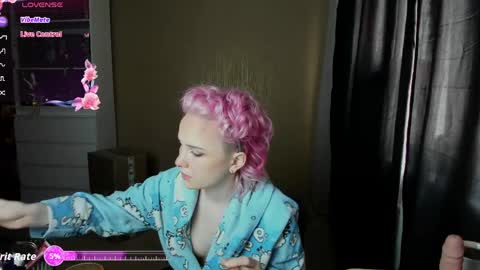 Snapshot of school_love chatting on April 16, 7:31 am Rina online show from April 16, 7:31 am