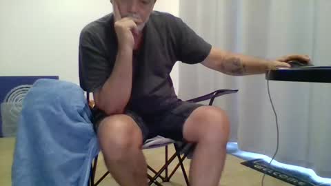 Snapshot of schooner73 chatting on December 17, 2:44 am Schooner73 online show from December 17, 2:44 am