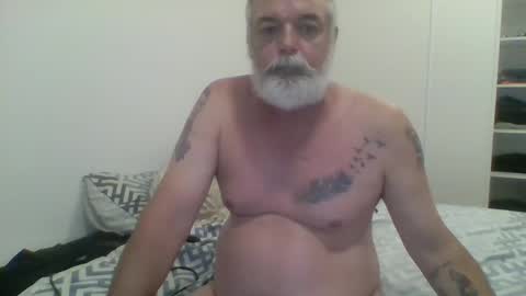 Snapshot of schooner73 chatting on February 4, 4:37 am Schooner73 online show from February 4, 4:37 am