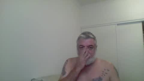 Snapshot of schooner73 chatting on February 9, 10:21 pm Schooner73 online show from February 9, 10:21 pm