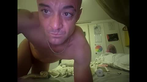 Snapshot of schuttefrancoisjan chatting on April 12, 10:37 pm Ethan Hunt online show from April 12, 10:37 pm