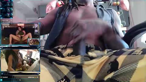 Snapshot of scoobysnow chatting on November 27, 1:02 pm Scooby snow online show from November 27, 1:02 pm