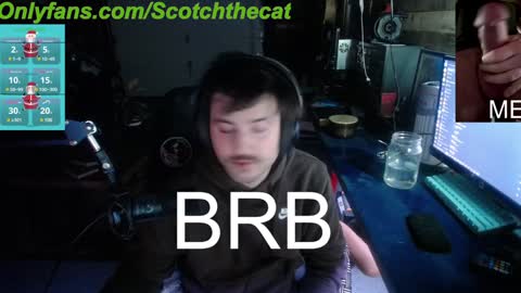 Snapshot of scotchthecat chatting on December 22, 2:28 am Sup online show from December 22, 2:28 am