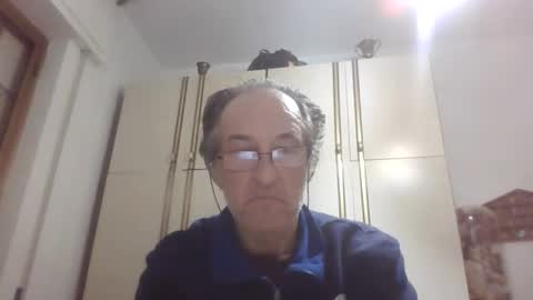 scotchwhieskie online show from October 31, 8:21 pm