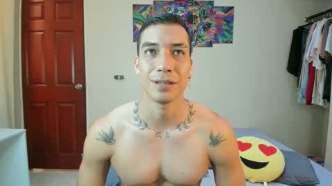 Daniel martinez - Independent model online show from December 17, 8:54 pm