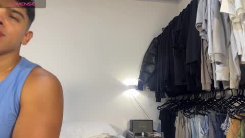 Andrew Flintt online show from October 30, 2:35 am