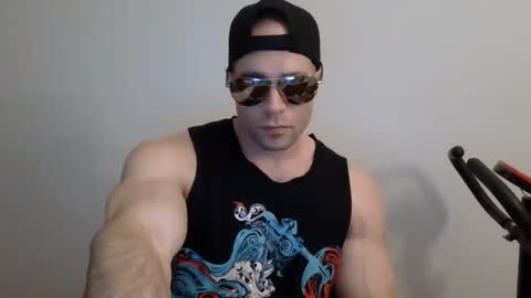 Snapshot of scottbarloow chatting on December 2, 6:47 pm scottbarloow online show from December 2, 6:47 pm