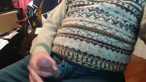 Snapshot of scottbearfun chatting on February 19, 4:33 pm scottbearfun online show from February 19, 4:33 pm