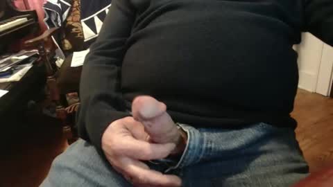 Snapshot of scottbearfun chatting on February 26, 4:35 pm scottbearfun online show from February 26, 4:35 pm