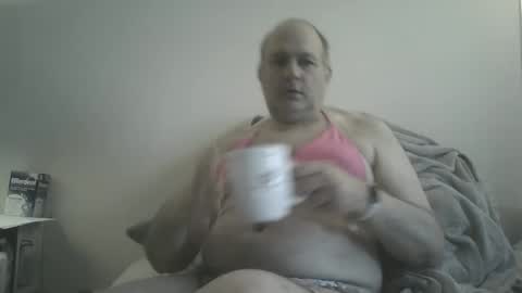 Snapshot of scottforfuhn chatting on December 16, 5:22 pm scottforfuhn online show from December 16, 5:22 pm