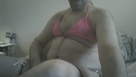 Snapshot of scottforfuhn chatting on January 28, 3:46 pm scottforfuhn online show from January 28, 3:46 pm