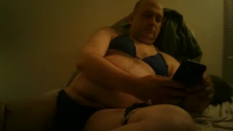 Snapshot of scottforfuhn chatting on September 10, 9:31 am scottforfuhn online show from September 10, 9:31 am