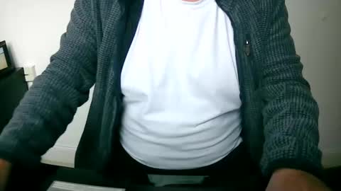 Scott online show from February 15, 9:05 am