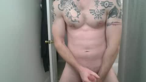 Snapshot of scottiehottie42 chatting on January 24, 10:30 pm scottiehottie42 online show from January 24, 10:30 pm