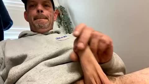 Snapshot of scottj603603 chatting on October 26, 8:26 pm scottj603603 online show from October 26, 8:26 pm