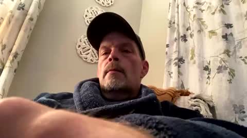 Snapshot of scottj603603 chatting on November 8, 10:59 am scottj603603 online show from November 8, 10:59 am