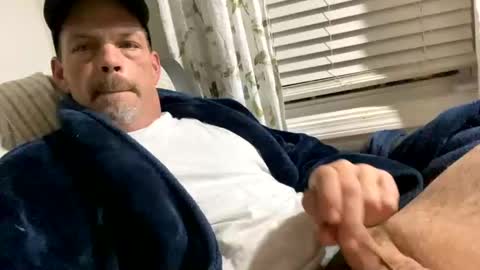 Snapshot of scottj603603 chatting on November 13, 10:36 am scottj603603 online show from November 13, 10:36 am