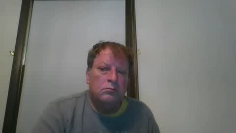 Snapshot of scottpbi52 chatting on May 16, 3:22 pm scottpbi52 online show from May 16, 3:22 pm