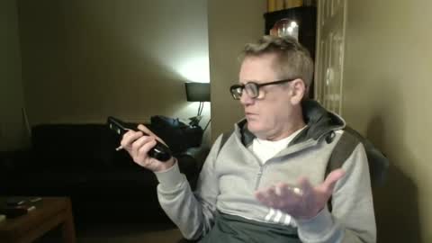 Snapshot of scottsman214 chatting on January 19, 7:04 pm James online show from January 19, 7:04 pm