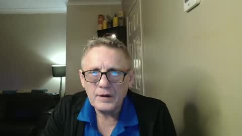 Snapshot of scottsman214 chatting on March 4, 6:29 pm James online show from March 4, 6:29 pm