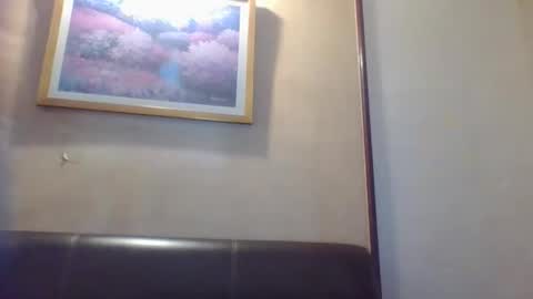 Snapshot of scottsman214 chatting on October 13, 5:02 pm James online show from October 13, 5:02 pm