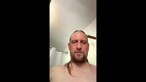 Snapshot of scottyc48 chatting on April 21, 1:28 pm scottyc48 online show from April 21, 1:28 pm