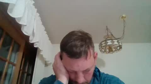 scottydoesntknow0 online show from December 19, 4:23 am