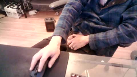 Snapshot of scottysds55 chatting on July 1, 6:04 am scottysds55 online show from July 1, 6:04 am