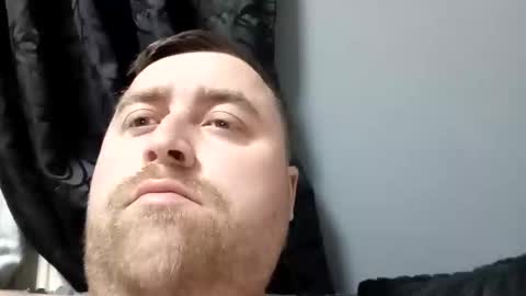 Snapshot of scotycar0408 chatting on February 19, 5:25 am scotycar0408 online show from February 19, 5:25 am