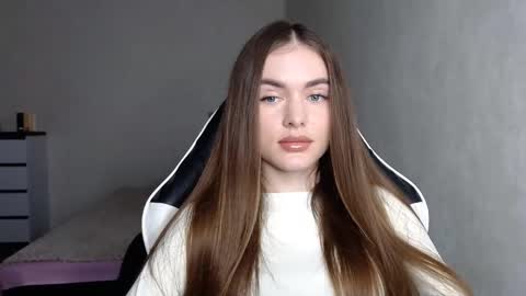 scratc_h online show from October 19, 2:50 pm