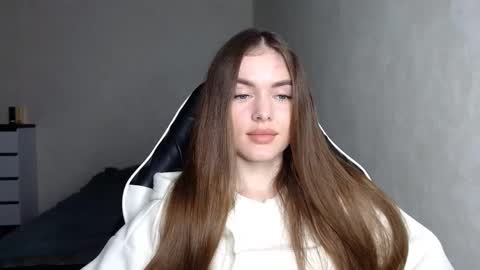 scratc_h online show from November 1, 4:42 pm