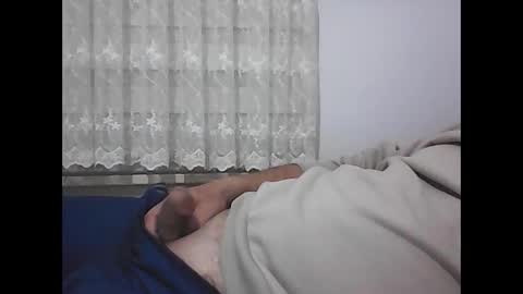 Snapshot of screw2 chatting on January 2, 6:34 pm Evren online show from January 2, 6:34 pm